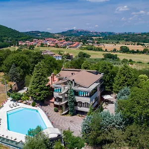 Agrihotel Ambra מלון