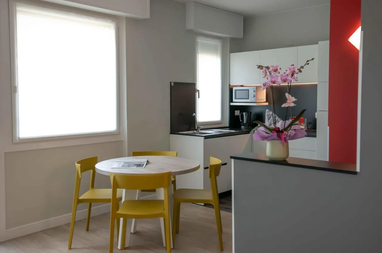 Residence Il Melograno Sirmione Hotel apartamentowy