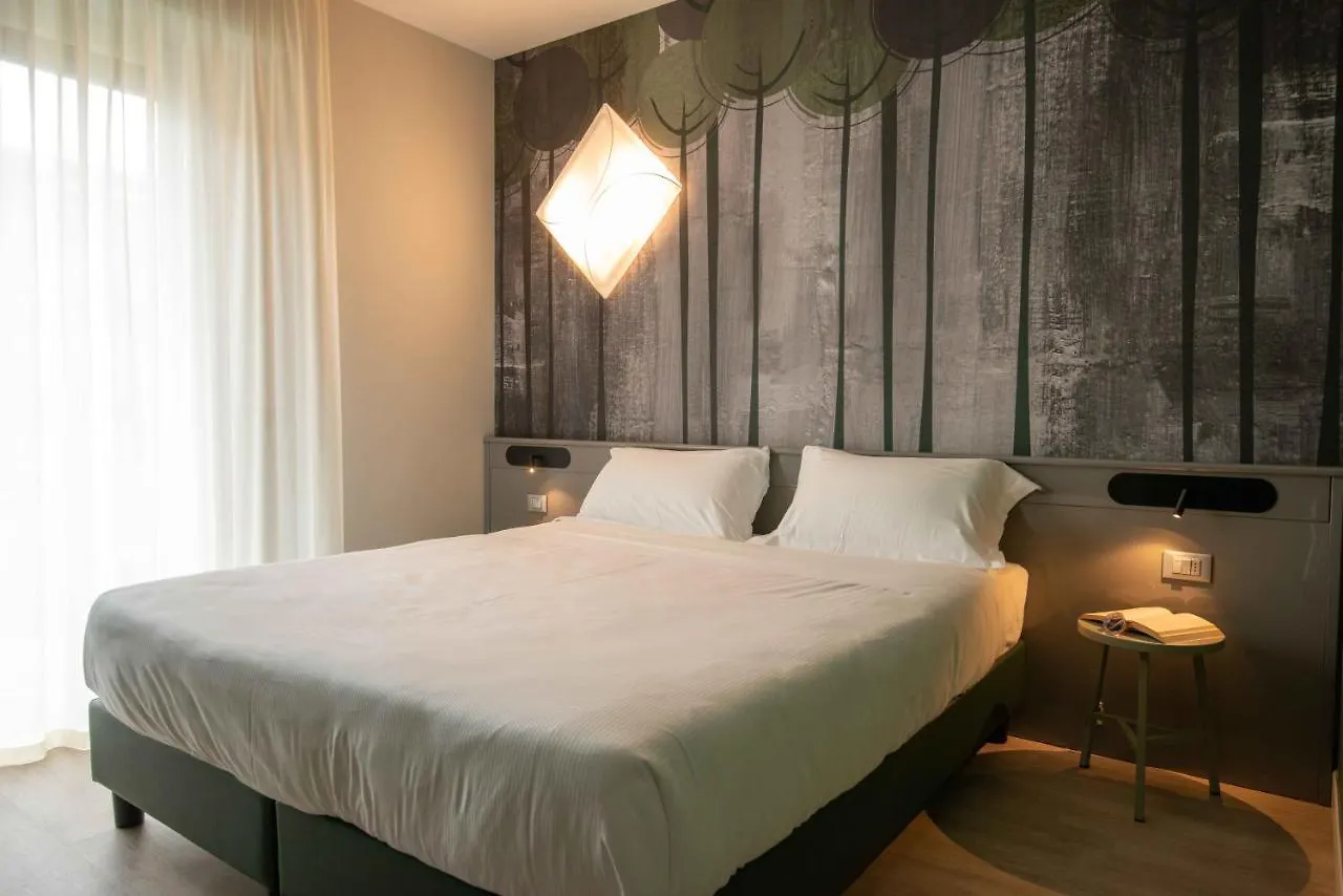 Residence Il Melograno Sirmione Hotel apartamentowy