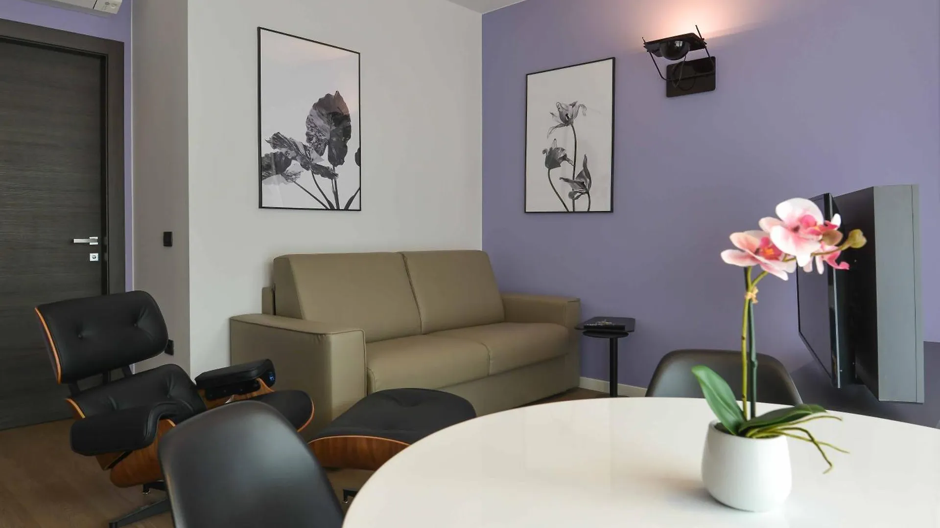 Residence Il Melograno Sirmione 3*,  Italy